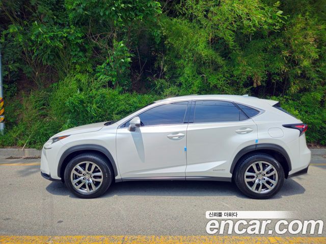Lexus NX из Кореи Encar