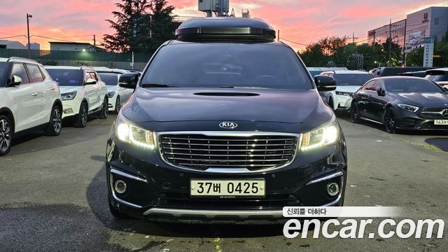 Kia Carnival из Кореи Encar