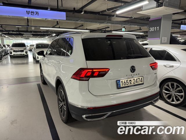 Volkswagen Tiguan 2.0 TDI 4-Motion Premium — пробег 109 170 км — фото 3 из 5