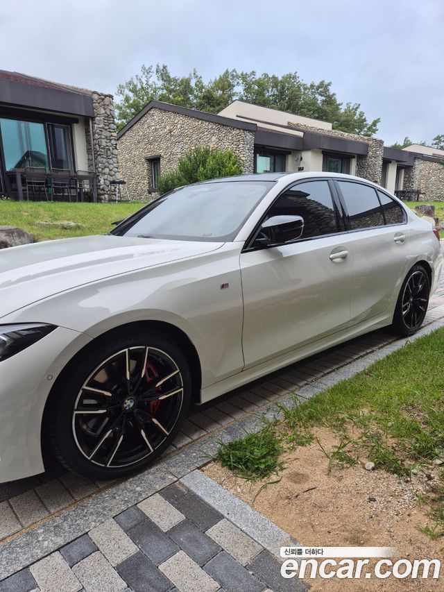 BMW 3-Series M340i Pro — пробег 9 700 км — фото 3 из 5