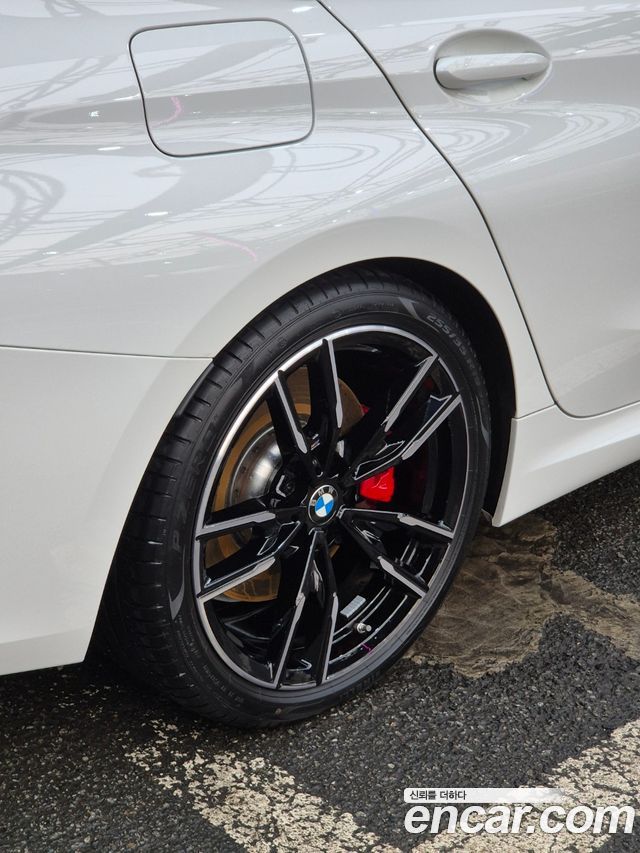BMW 3-Series M340i Pro — пробег 9 700 км — фото 5 из 5