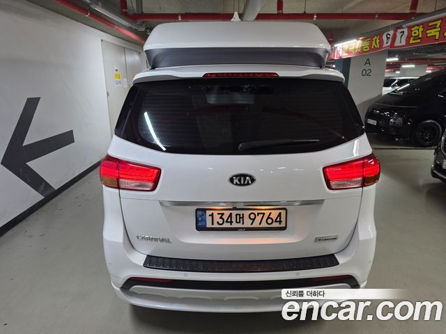 Kia Carnival из Кореи Encar