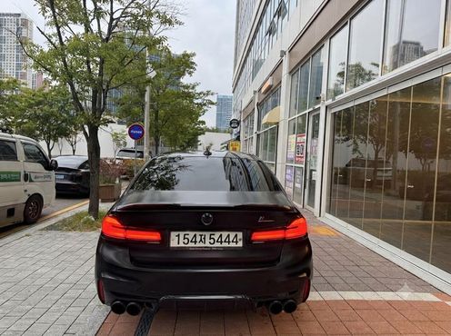 BMW M5 M5 Sedan — пробег 54 000 км — фото 5 из 5