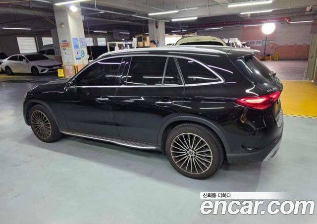 Mercedes-Benz GLC-Class GLC300 4MATIC — пробег 72 439 км — фото 5 из 5