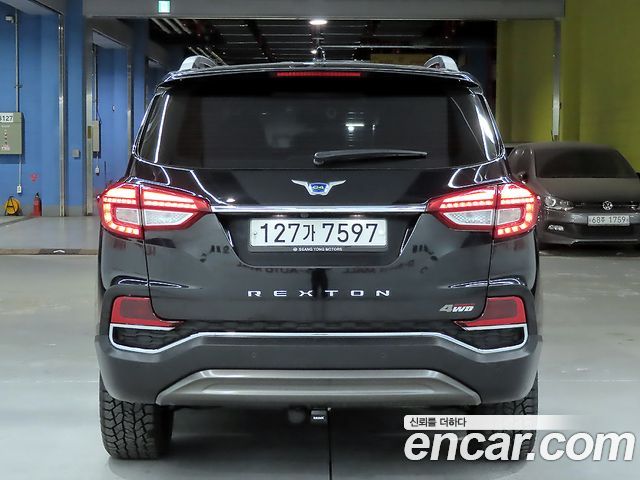 Ssangyong Rexton из Кореи Encar