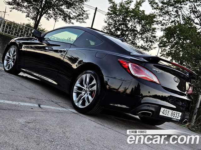 Hyundai Genesis из Кореи Encar