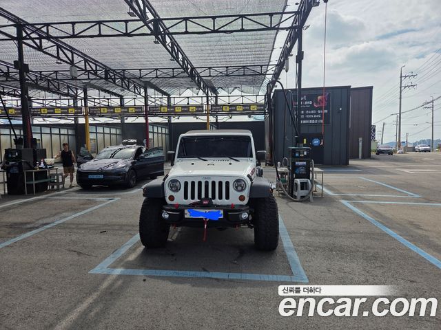 Jeep Wrangler 2.8 Diesel Rubicon 4Door — пробег 174 200 км — фото 1 из 5