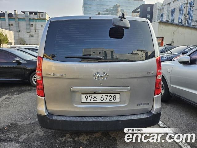 Hyundai Starex Van 3-Seater Style — пробег 105 642 км — фото 4 из 4