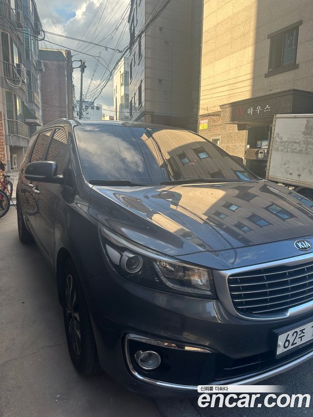 Kia Carnival из Кореи Encar