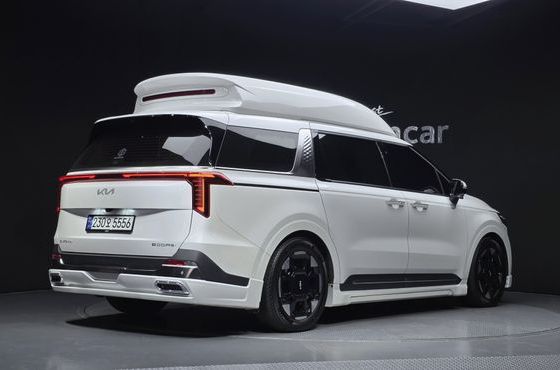 Kia Carnival Gasoline 9-Seater Hi Limousine (7-seater Limousine(Special vehicle) — пробег 47 465 км — фото 2 из 5
