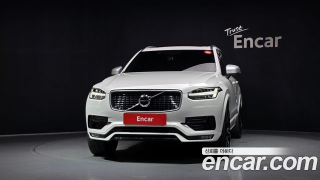 Volvo XC90 D5 R-Design — пробег 90 655 км — фото 3 из 5