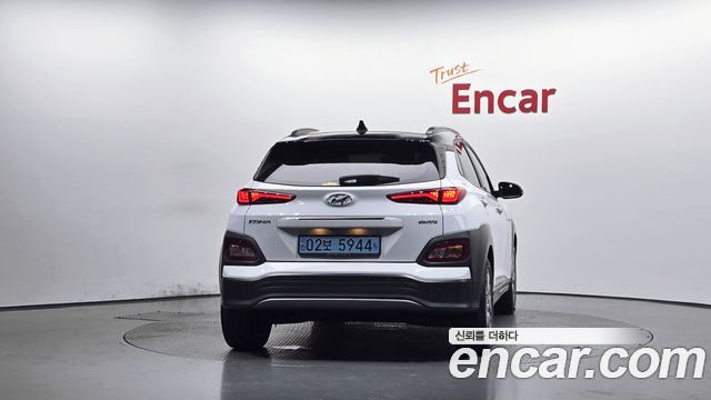 Hyundai Kona из Кореи Encar