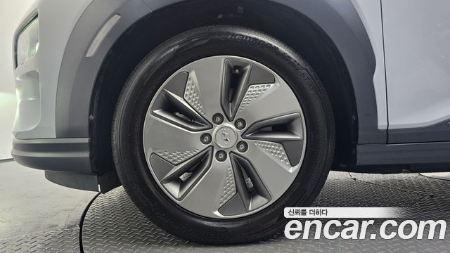 Hyundai Kona из Кореи Encar