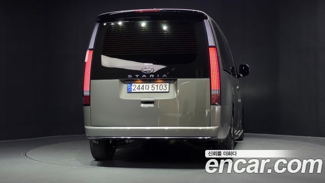Hyundai Staria из Кореи Encar