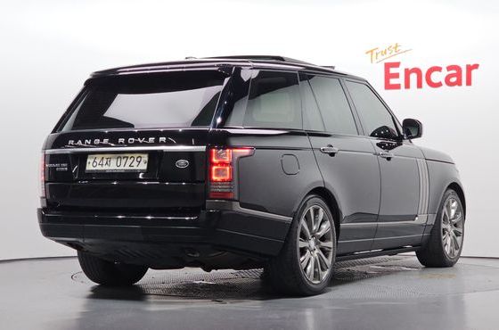 Land Rover Range Rover 4.4 SDV8 Vogue SE DIESEL — пробег 187 188 км — фото 2 из 5