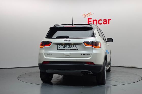 Jeep Compass 2.4 Limitied AWD — пробег 47 295 км — фото 4 из 5
