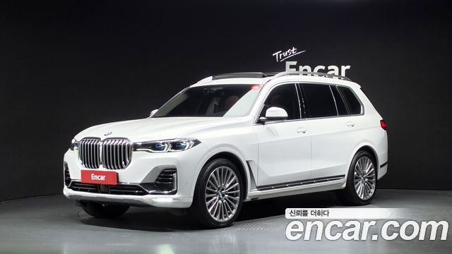 BMW X7 xDrive 40d Design Pure Excellence 6-Seater — пробег 62 869 км — фото 1 из 5