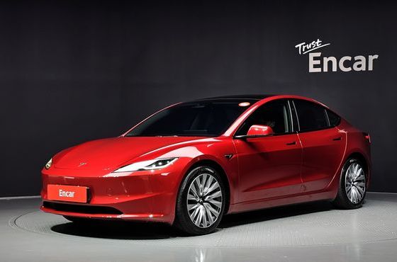 Tesla Model 3 Long Range AWD — пробег 62 493 км — фото 1 из 5