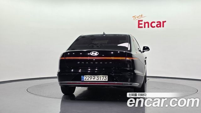 Hyundai Grandeur из Кореи Encar