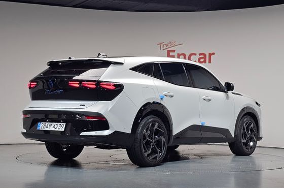 Renault (Samsung) Filante 1.5 E-Tech Esprit Alpine 2WD — пробег 3 718 км — фото 2 из 5