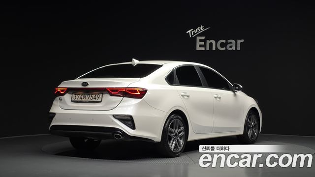 Kia K3 из Кореи Encar