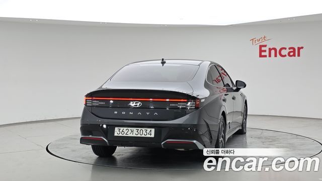 Hyundai Sonata Premium — пробег 94 975 км — фото 4 из 5