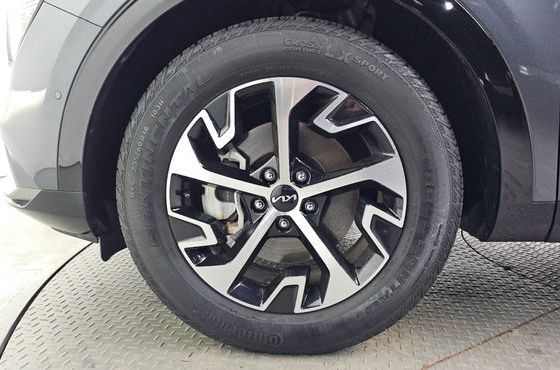 Kia Sportage Signature 2WD — пробег 36 994 км — фото 5 из 5