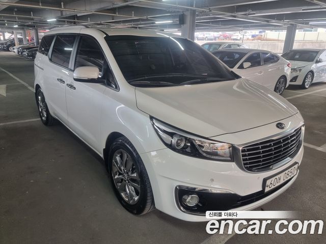 Kia Carnival из Кореи Encar