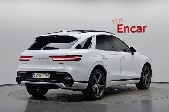 Genesis GV70 2.5T Gasoline AWD — пробег 40 217 км — фото 2 из 5