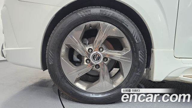 Ssangyong KORANDO из Кореи Encar