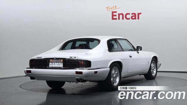 Jaguar XJS Coupe — пробег 119 992 км — фото 2 из 5