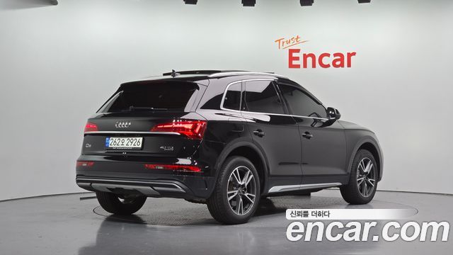 Audi Q5 40 TDI Quattro — пробег 87 589 км — фото 2 из 5
