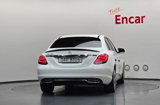 Mercedes-Benz C-Class C220 d Avantgarde — пробег 82 169 км — фото 4 из 5