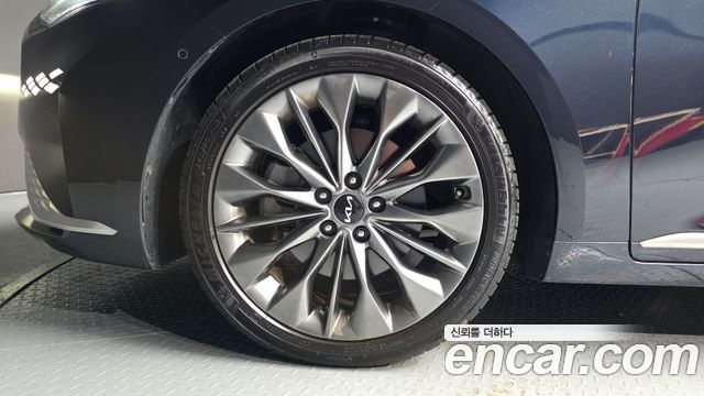 Kia K8 из Кореи Encar