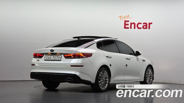 Kia K5 из Кореи Encar