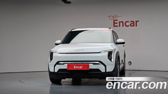 Kia EV3 из Кореи Encar