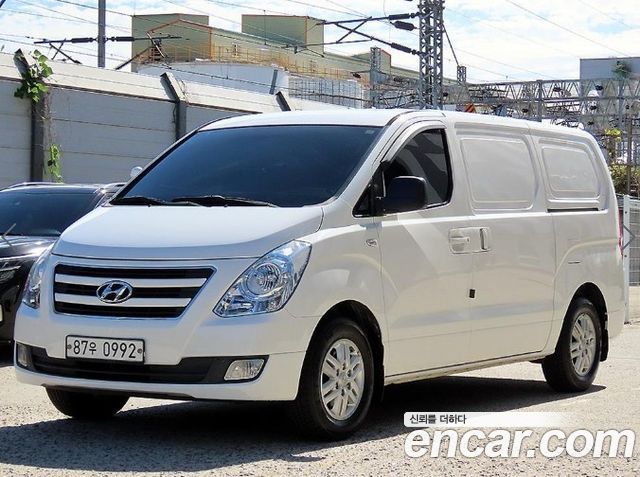 Hyundai Starex 3-Seater LPi VAN Smart — пробег 222 923 км — фото 2 из 5