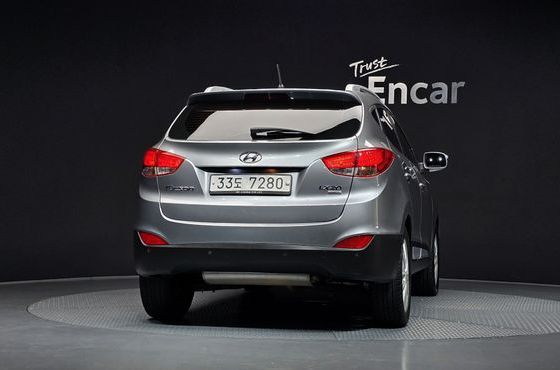 Hyundai Tucson Diesel 2WD LX20 Smart-Pack — пробег 173 756 км — фото 4 из 5