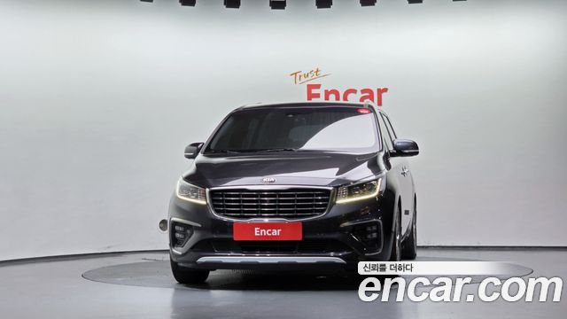 Kia Carnival Gasoline 9-Seater Noblesse Special — пробег 160 304 км — фото 3 из 5