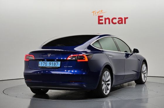 Tesla Model 3 Long Range AWD — пробег 64 358 км — фото 2 из 5