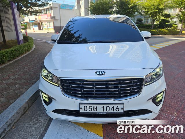 Kia Carnival из Кореи Encar