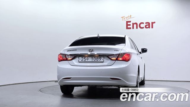 Hyundai Sonata Y20 Luxury — пробег 61 054 км — фото 4 из 5