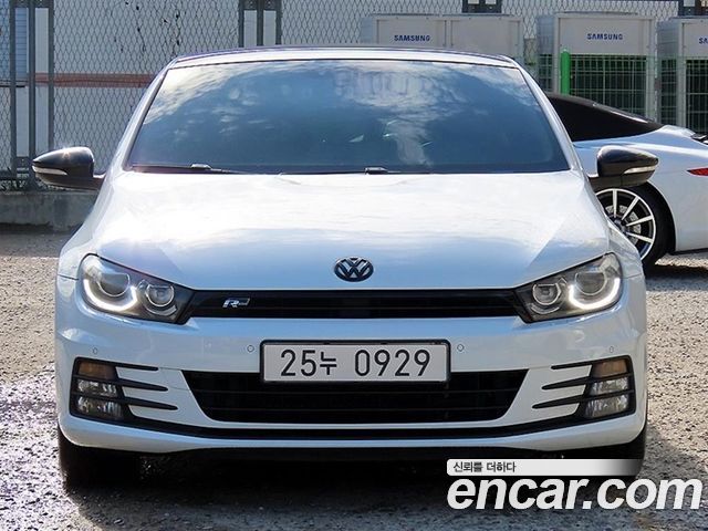 Volkswagen Scirocco 2.0 TDI R-Line — пробег 183 059 км — фото 1 из 2
