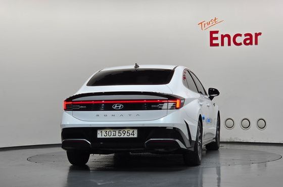 Hyundai Sonata Premium — пробег 43 084 км — фото 4 из 5