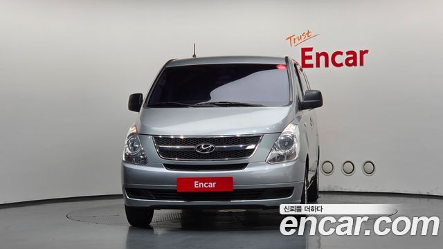 Hyundai Starex 3-Seater VAN CVX Deluxe — пробег 142 993 км — фото 3 из 5