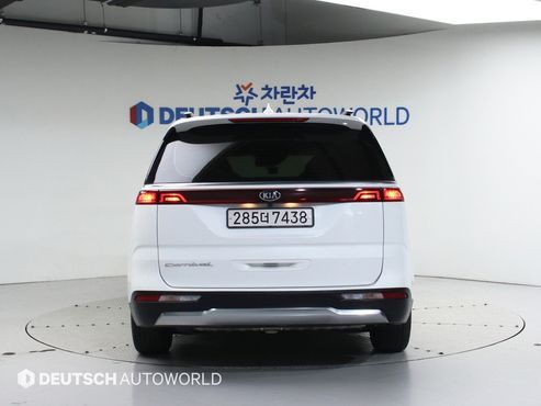 Kia Carnival Diesel 9-Seater Noblesse — пробег 135 814 км — фото 4 из 5