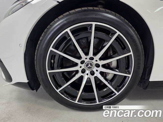 Mercedes-Benz EQS из Кореи Encar