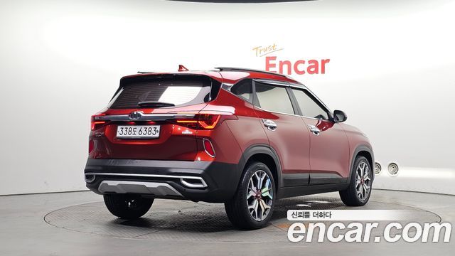 Kia Seltos из Кореи Encar