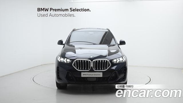 BMW X6 xDrive40i M Sport — пробег 12 233 км — фото 3 из 5