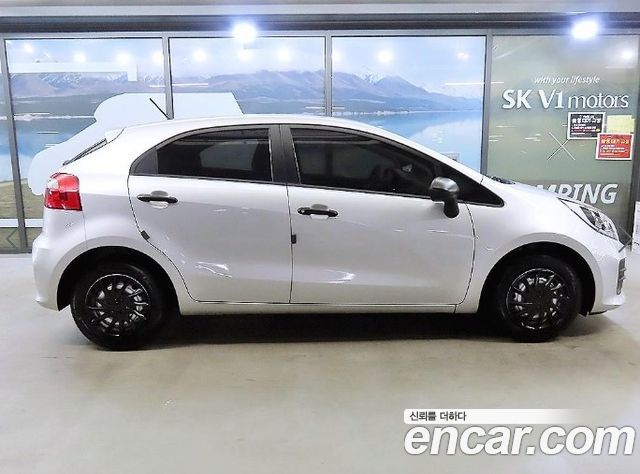 Kia pride 5DR 1.4 MPI Smart — пробег 44 391 км — фото 3 из 5